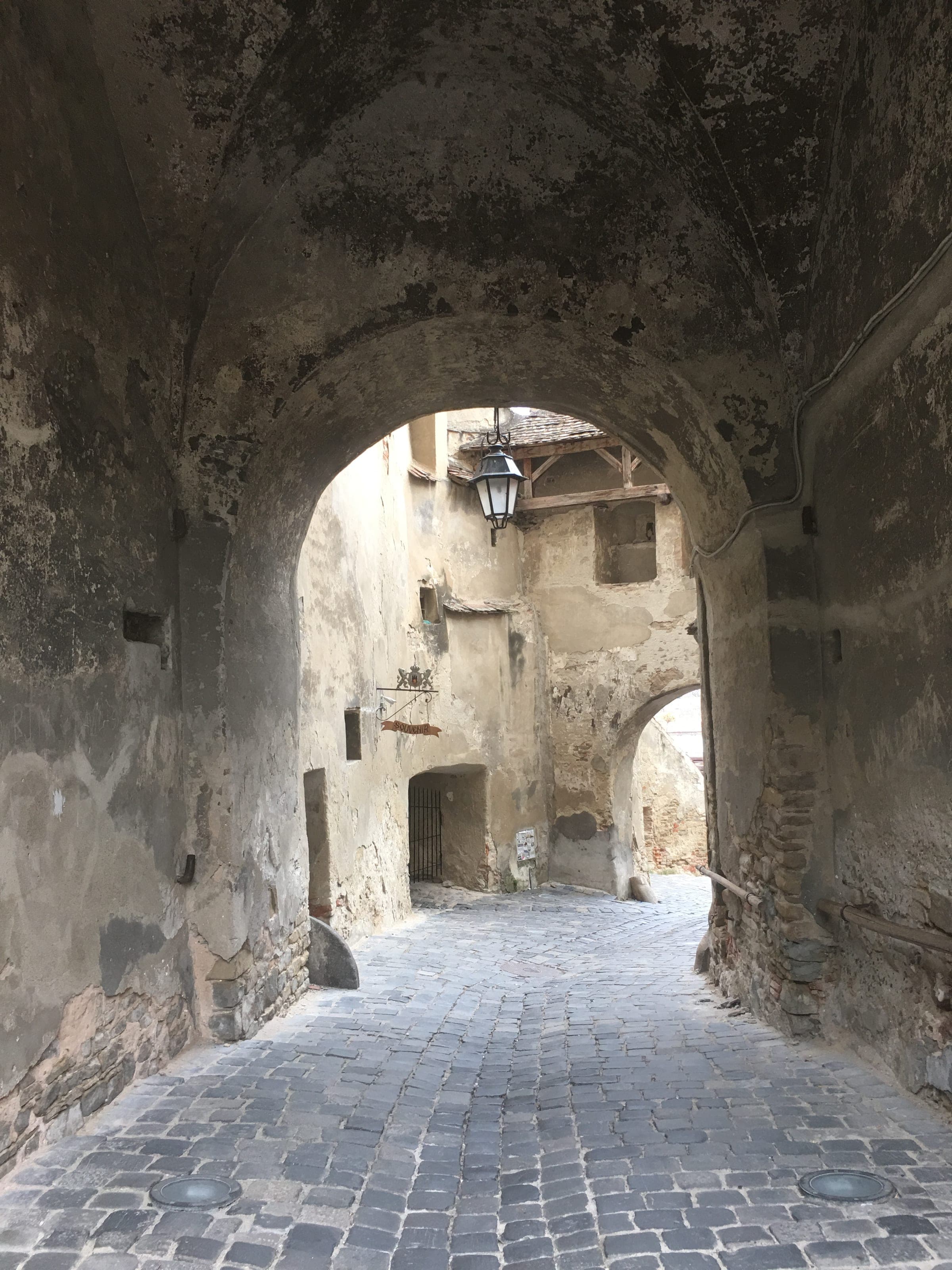 Pasaj boltit în Sighișoara